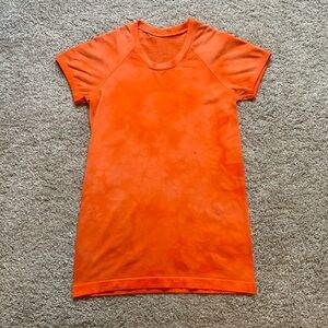 Lululemon Swiftly Tech Short Sleeve|Size 8